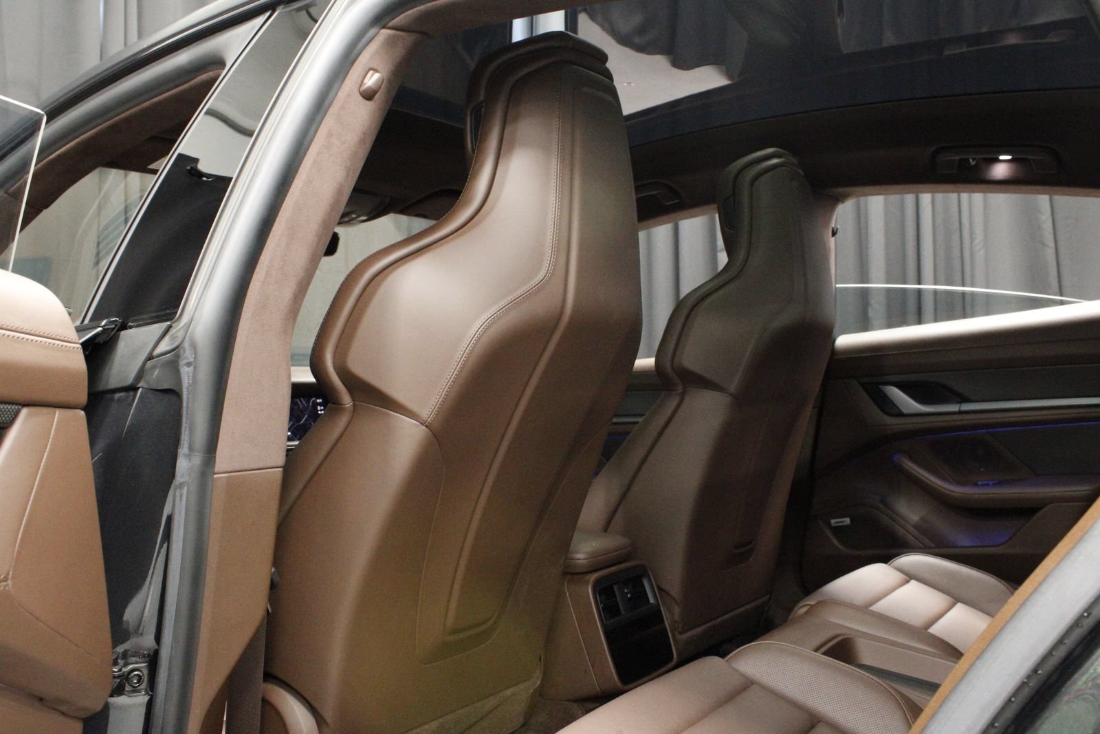 Certified 2022 Porsche Taycan Turbo S AWD/4WD image 19