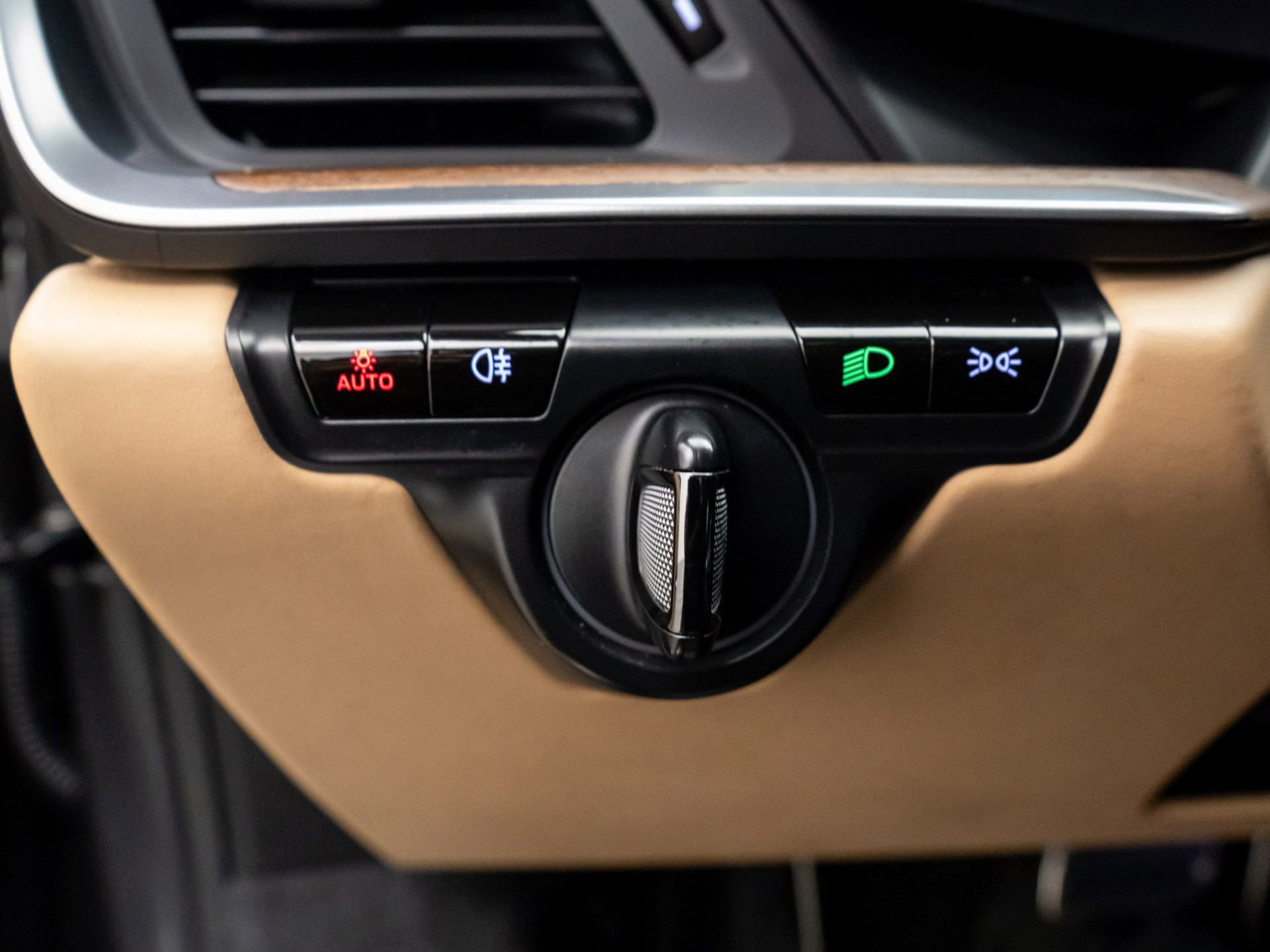 Certified 2021 Porsche 911 Targa 4S image 19