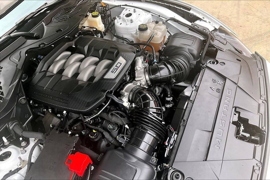 Used 2025 Ford Mustang GT Premium RWD image 42