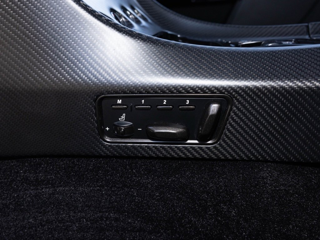 Used 2019 Aston Martin Rapide AMR image 27