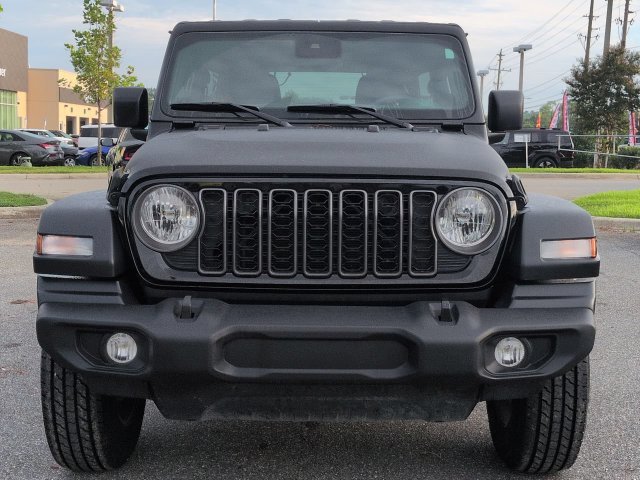 Used 2024 Jeep Wrangler Unlimited Sport AWD/4WD image 9