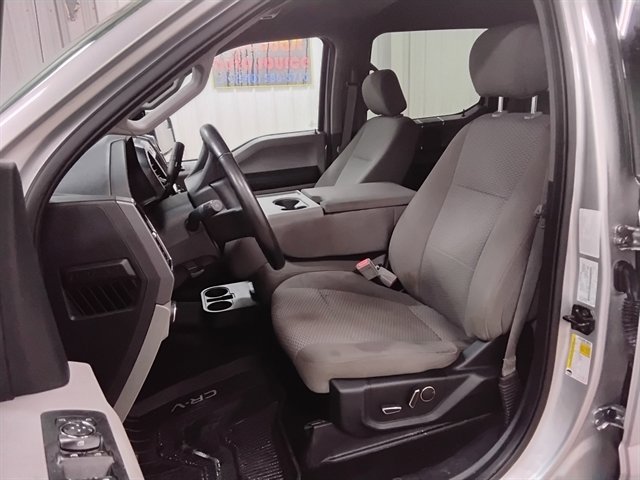 Used 2018 Ford F150 XLT w/ Equipment Group 302A Luxury image 11