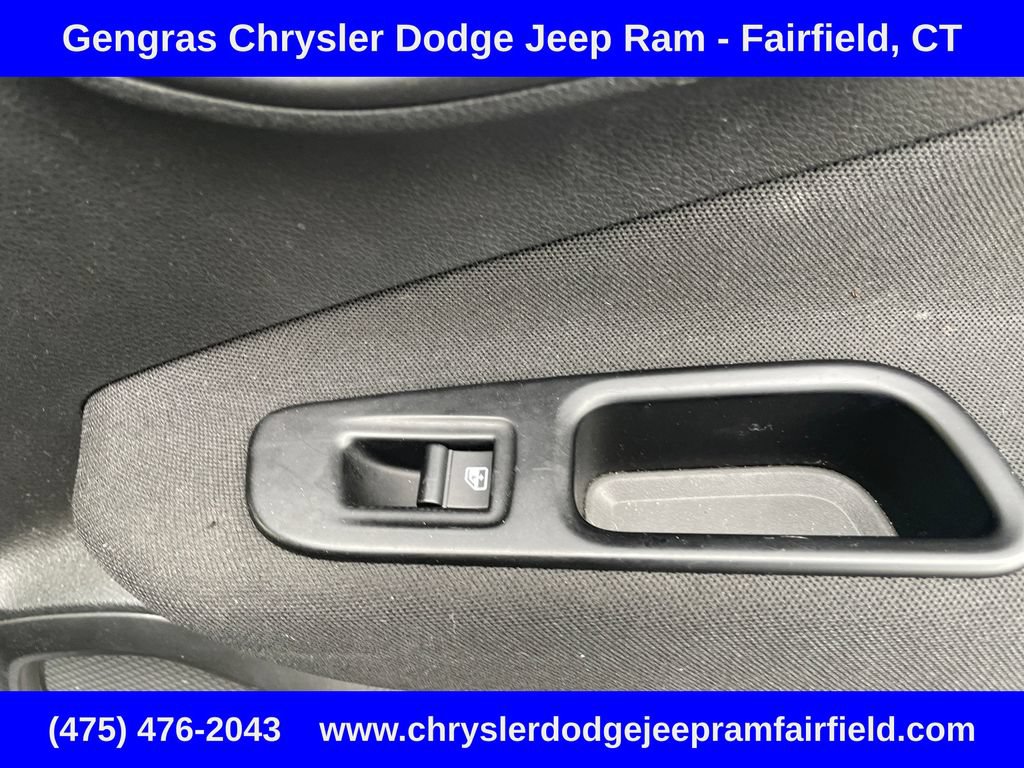 Certified 2021 Jeep Renegade Latitude AWD/4WD image 25