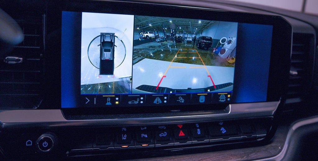 Used 2025 Chevrolet Silverado 2500 LTZ w/ Trail Boss Package image 22