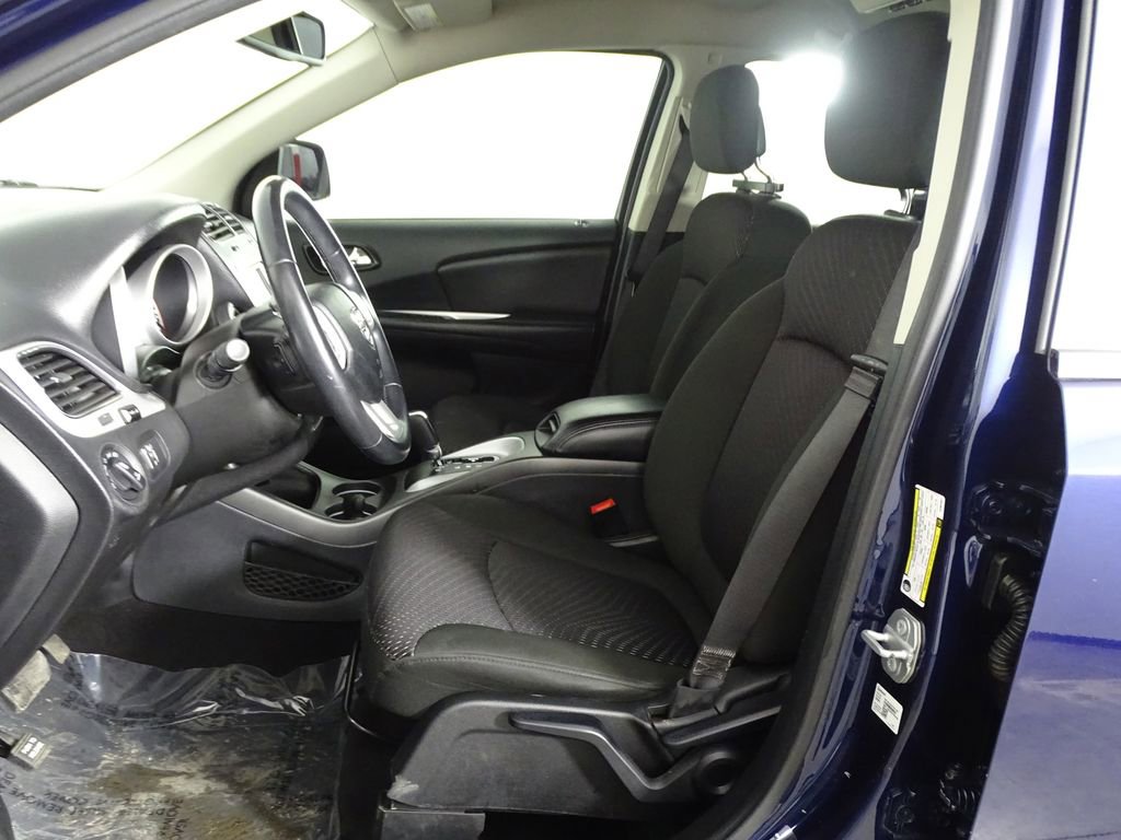 Used 2019 Dodge Journey SE w/ Connectivity Group image 16