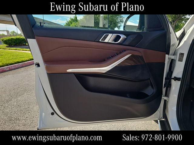 Used 2021 BMW X5 sDrive40i w/ M Sport Package image 10