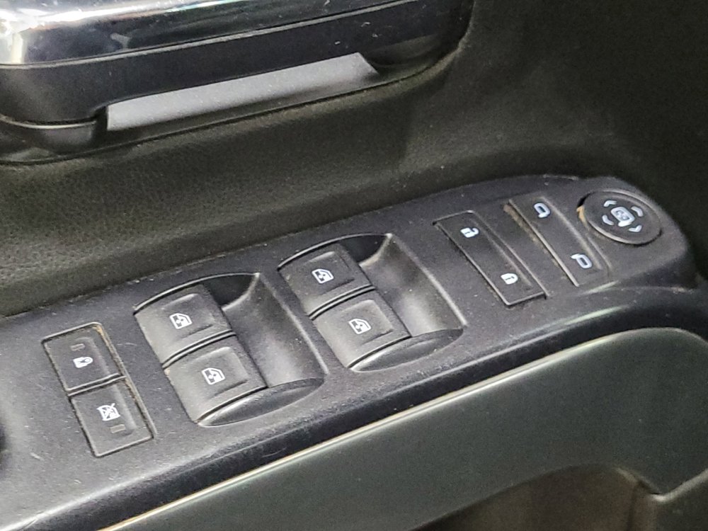 Used 2015 Chevrolet Silverado 1500 LT image 27