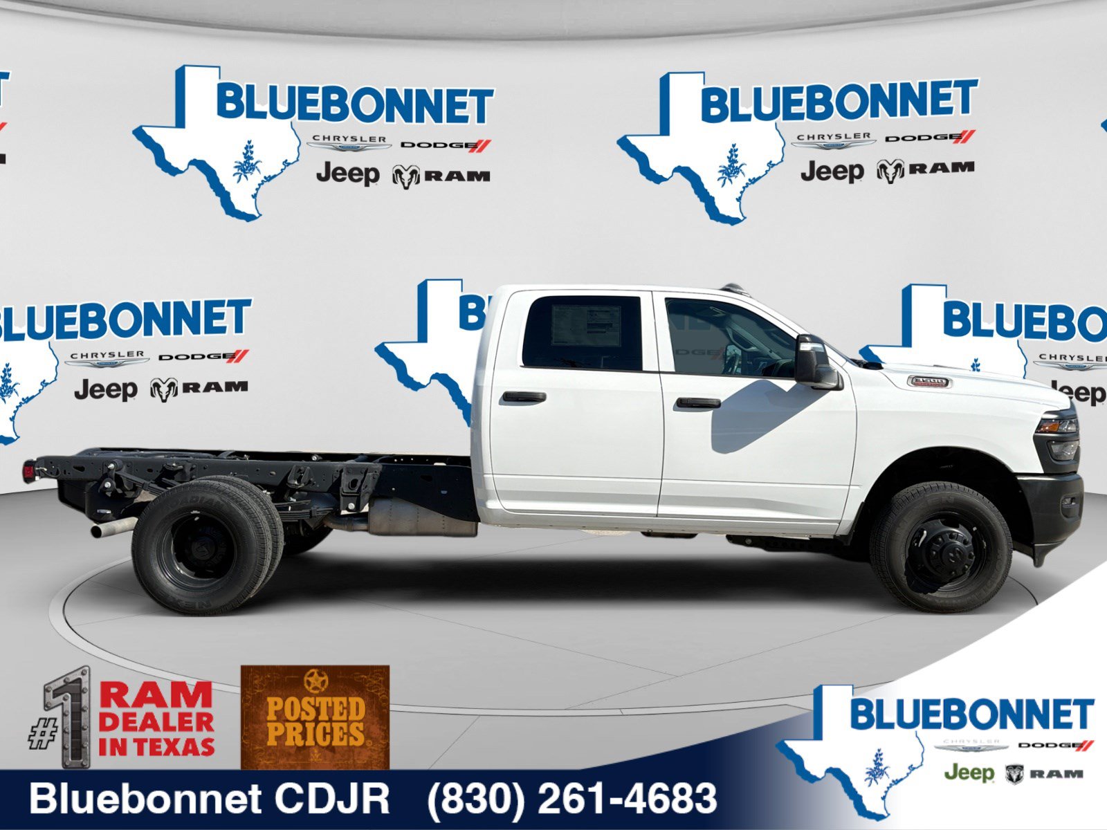 New 2026 RAM 3500 Tradesman AWD/4WD image 4