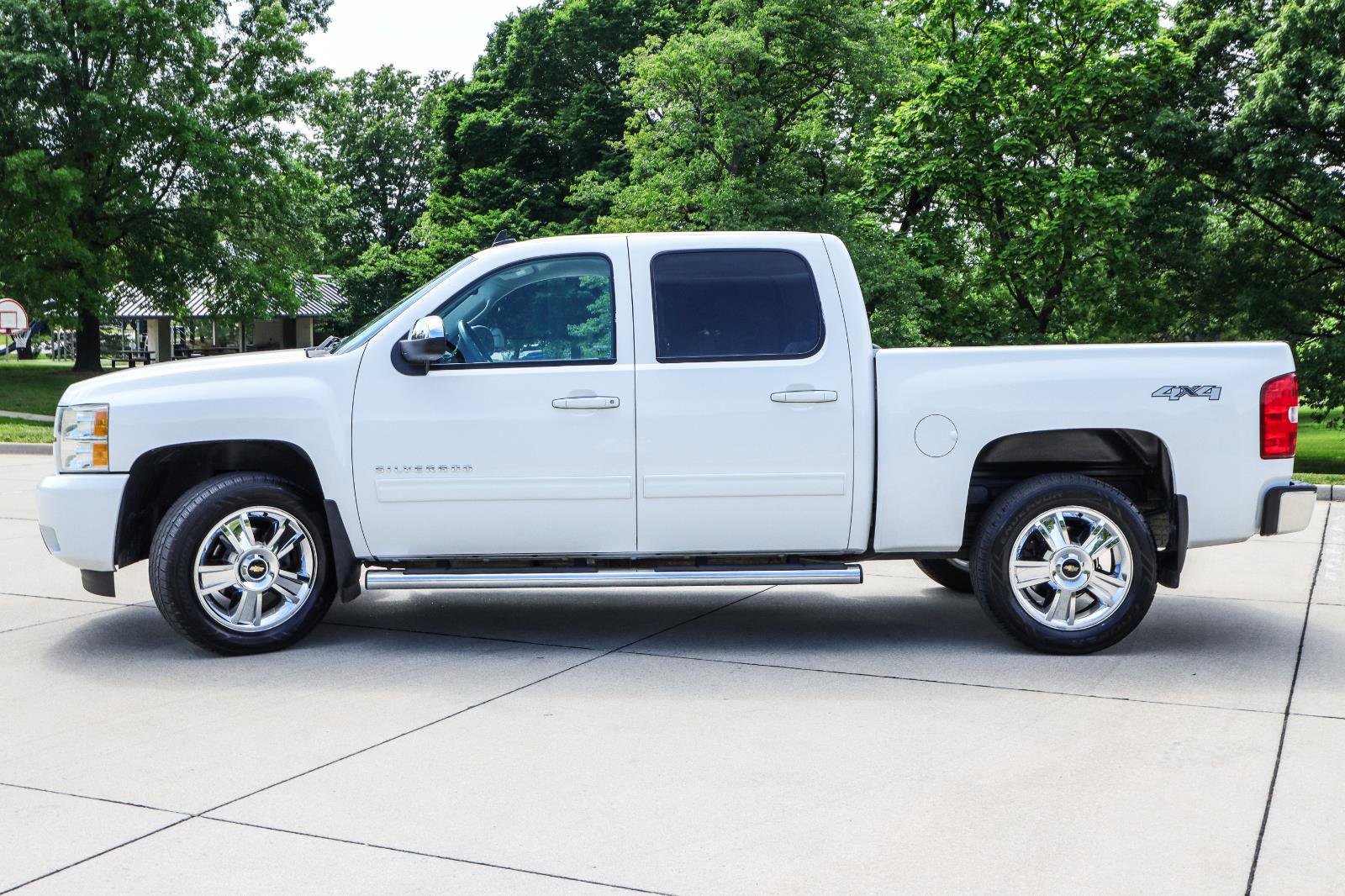 Used 2013 Chevrolet Silverado 1500 LTZ w/ LTZ Plus Package AWD/4WD image 4
