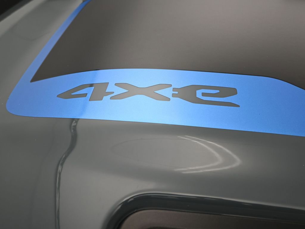 Used 2024 Jeep Wrangler Unlimited Rubicon 4xe image 23