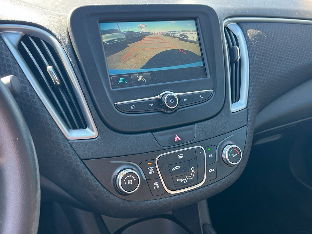 Used 2017 Chevrolet Malibu LS FWD image 21