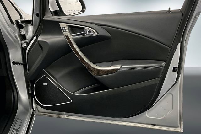 Used 2012 Buick Verano Leather FWD image 21