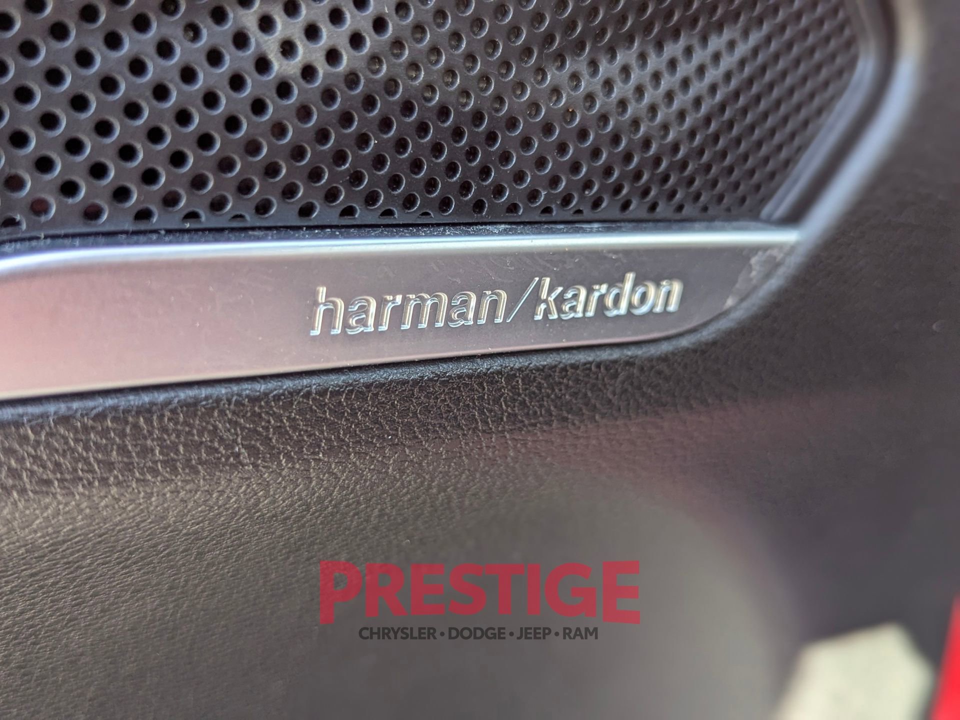 Used 2023 Hyundai Santa Fe Calligraphy w/ Cargo Package image 25