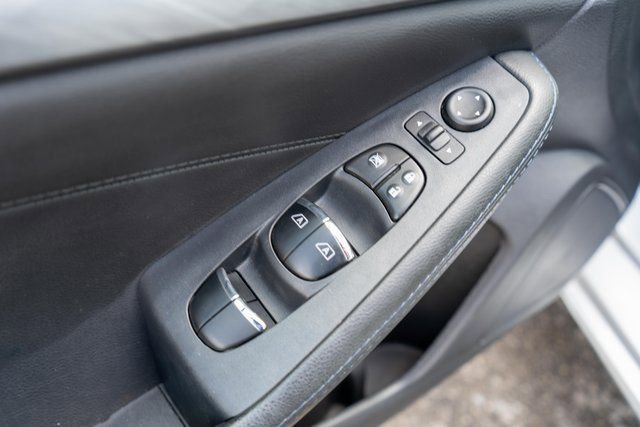 Used 2018 Nissan Maxima 3.5 S image 19