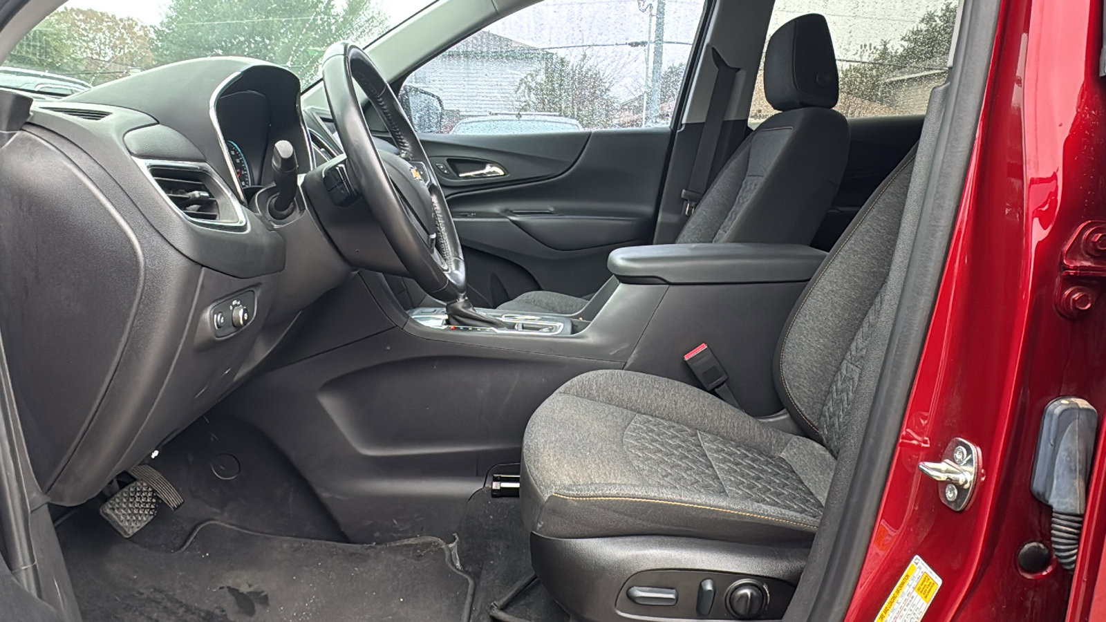 Used 2022 Chevrolet Equinox LT image 9