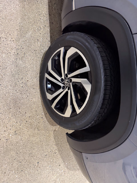Used 2021 Volkswagen Atlas Cross Sport SEL Premium w/ Cross Sport MDO Package AWD/4WD image 27