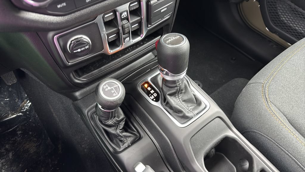 New 2026 Jeep Gladiator Sport AWD/4WD image 29