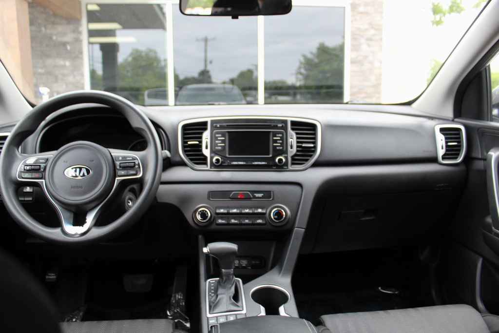 Used 2019 Kia Sportage LX AWD/4WD image 26