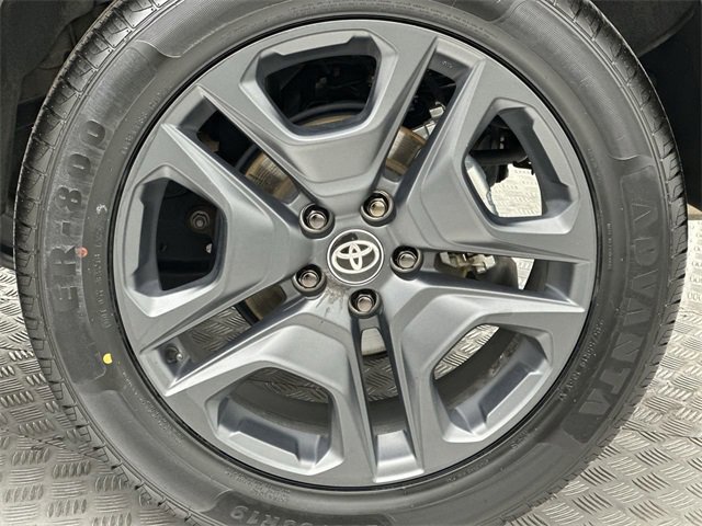 Used 2024 Toyota RAV4 Adventure image 10