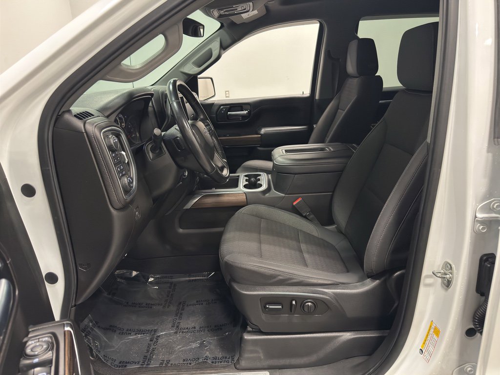 Used 2020 Chevrolet Silverado 1500 RST image 11