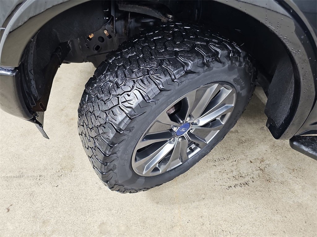 Used 2018 Ford F150 XLT w/ Equipment Group 302A Luxury image 34