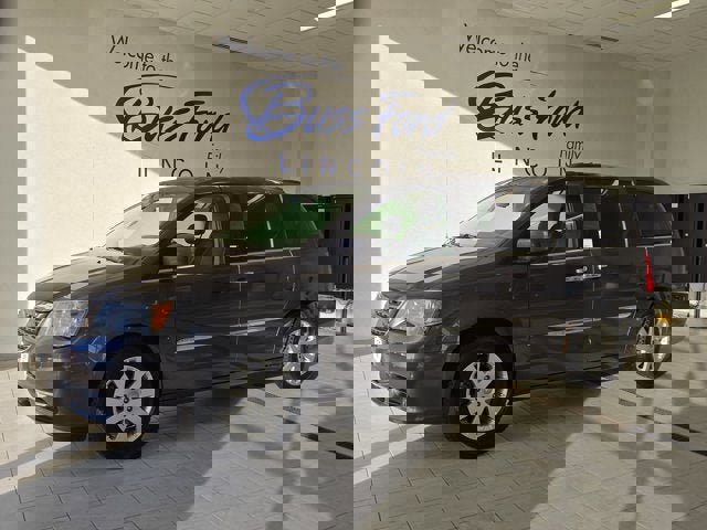 Used 2015 Chrysler Town & Country Touring w/ Driver Convenience Group