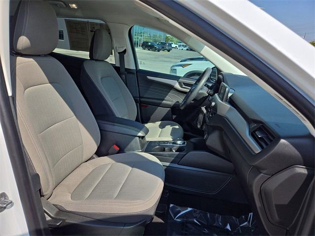 Used 2022 Ford Escape S image 15
