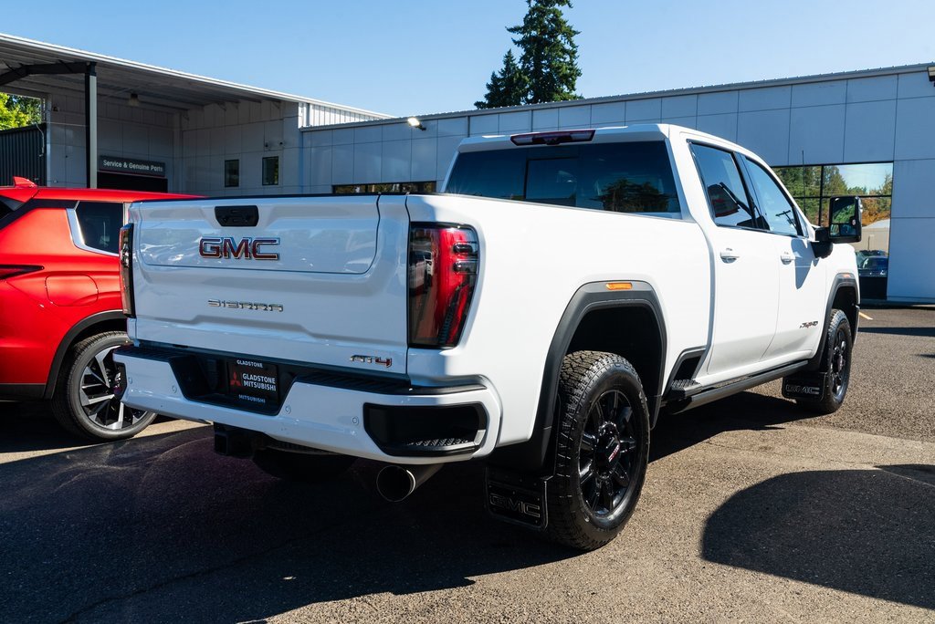 Used 2024 GMC Sierra 2500 AT4 w/ Technology Package image 6