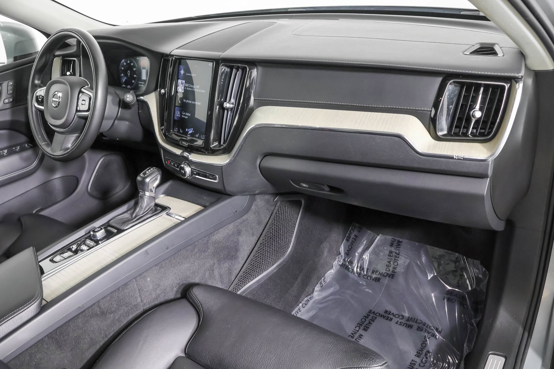 Used 2018 Volvo XC60 T5 Inscription w/ Convenience Package AWD/4WD image 46