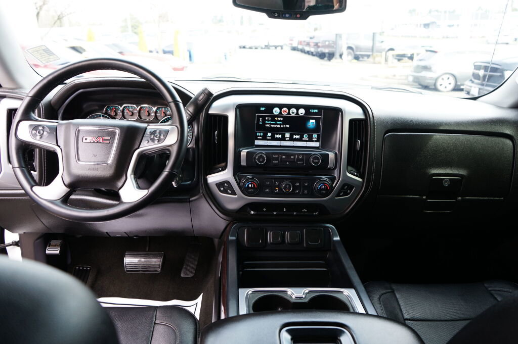 Used 2018 GMC Sierra 1500 SLT image 16