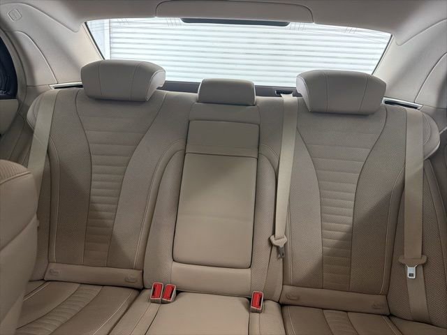 Used 2019 Mercedes-Benz S 560 4MATIC Sedan image 12