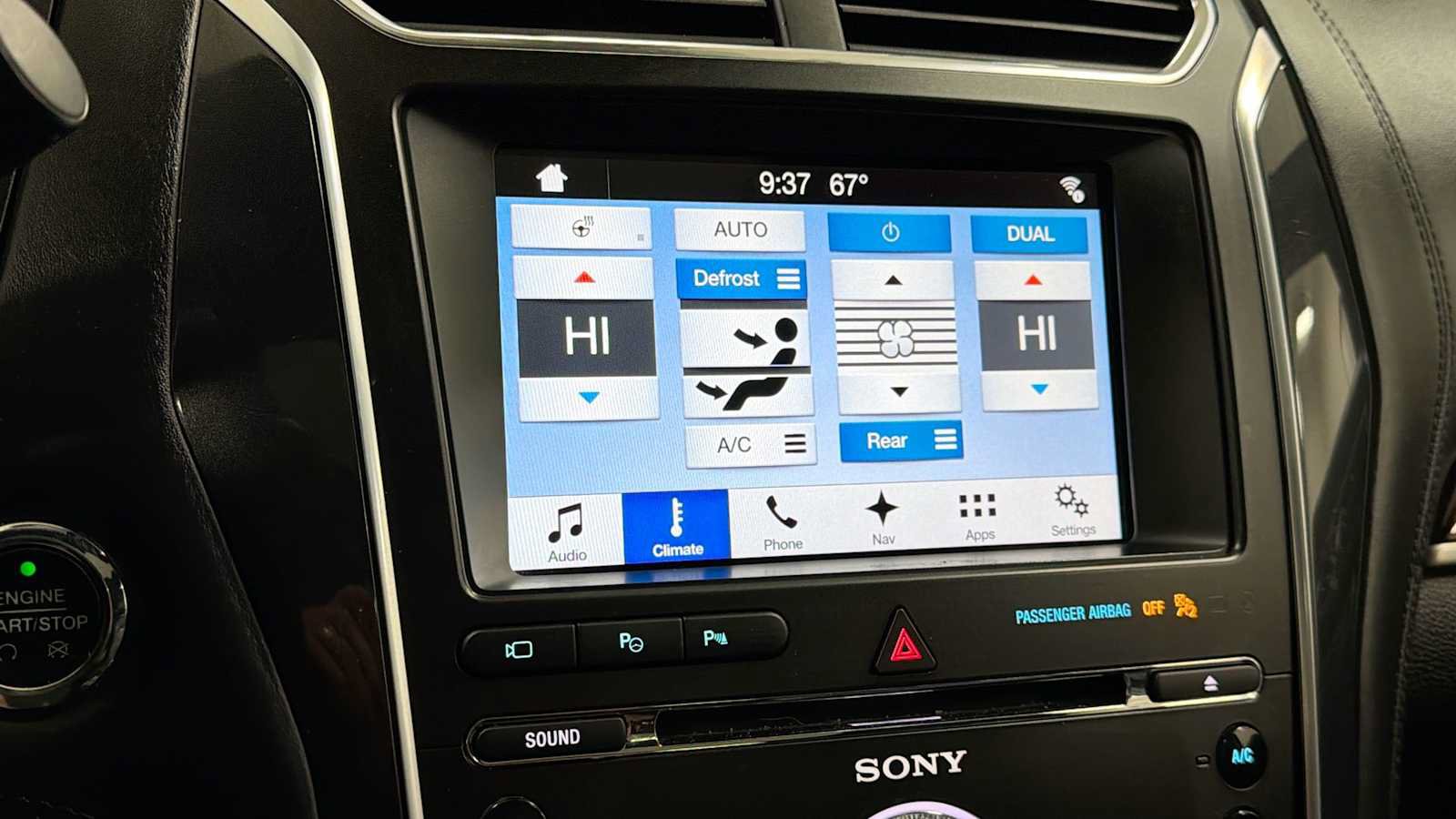 Used 2017 Ford Explorer Platinum AWD/4WD image 21
