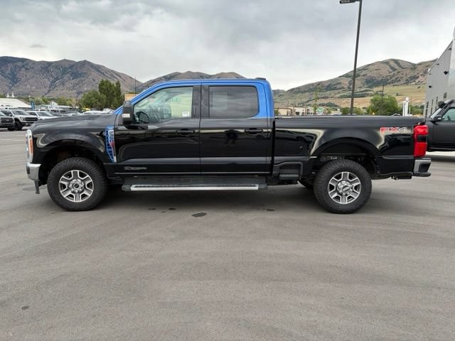 Used 2023 Ford F350 Lariat w/ FX4 Off-Road Package AWD/4WD image 2