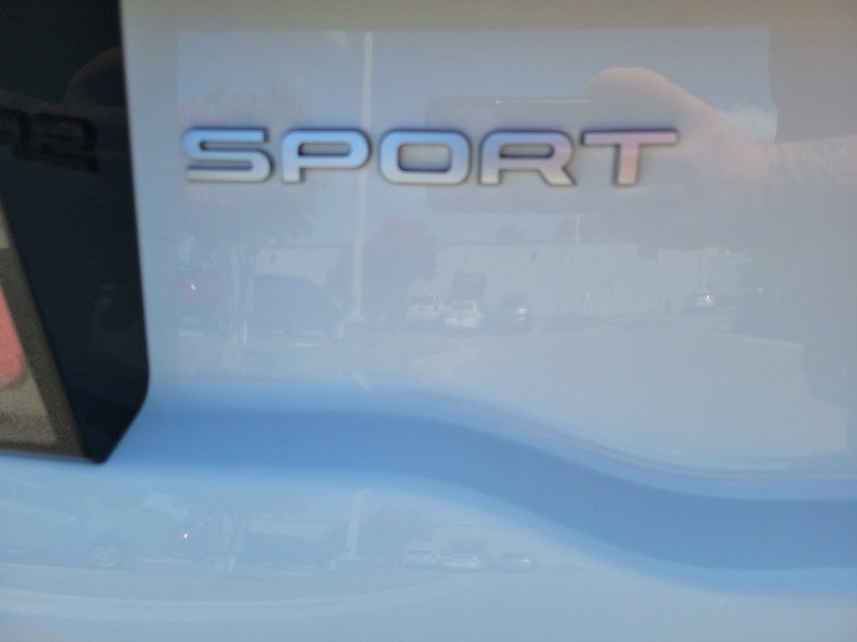 Used 2024 Land Rover Discovery Sport S image 16