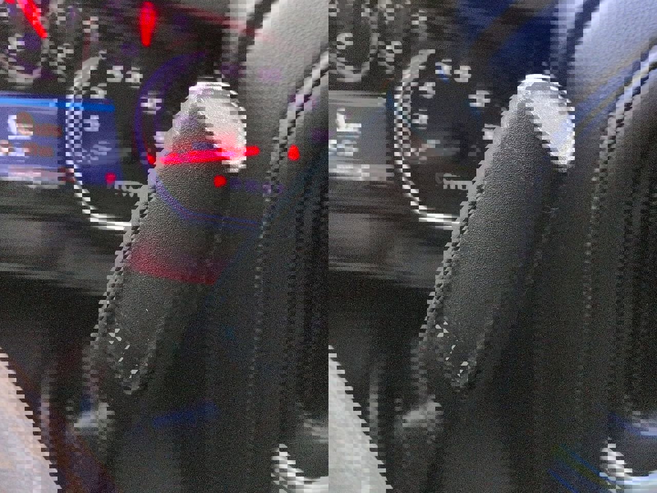 Used 2020 Chevrolet Silverado 1500 LT Trail Boss image 15