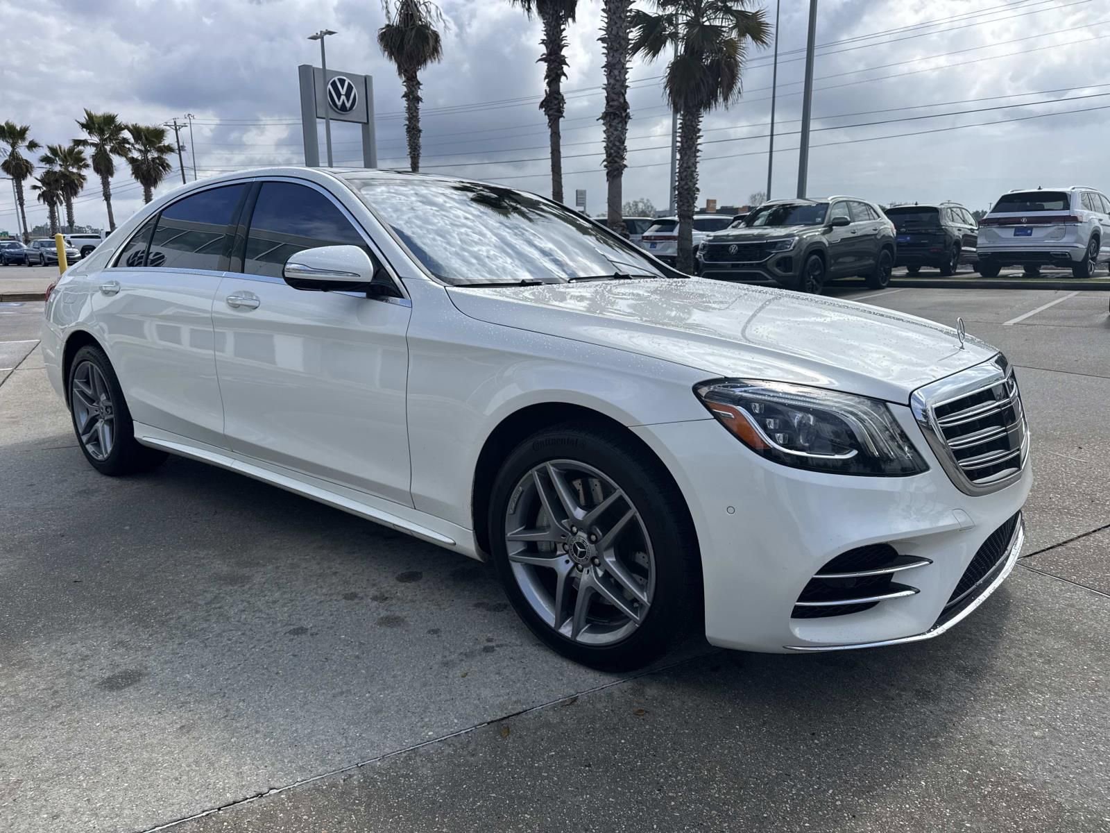 Used 2018 Mercedes-Benz S 560 Sedan image 3
