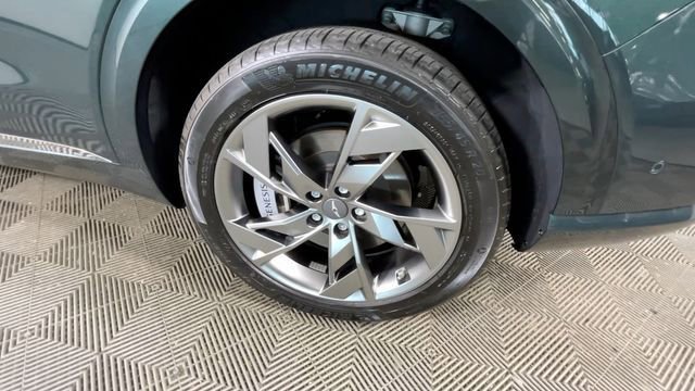 Used 2024 Genesis Electrified GV70 AWD/4WD image 15