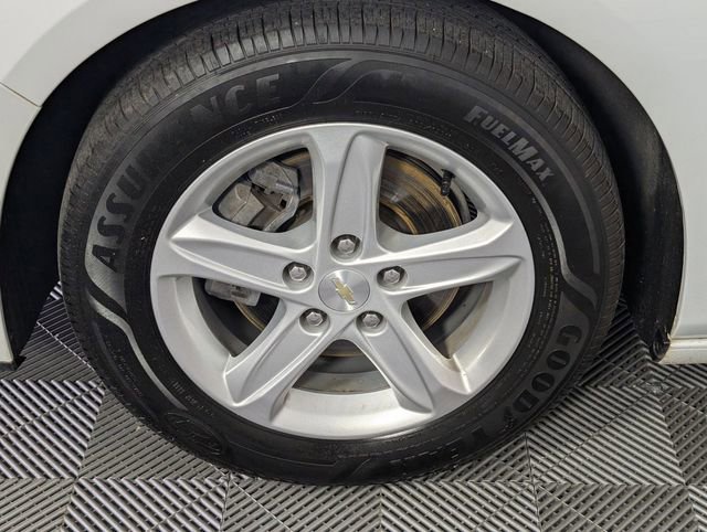 Used 2020 Chevrolet Malibu LS w/ Driver Confidence Package II image 7