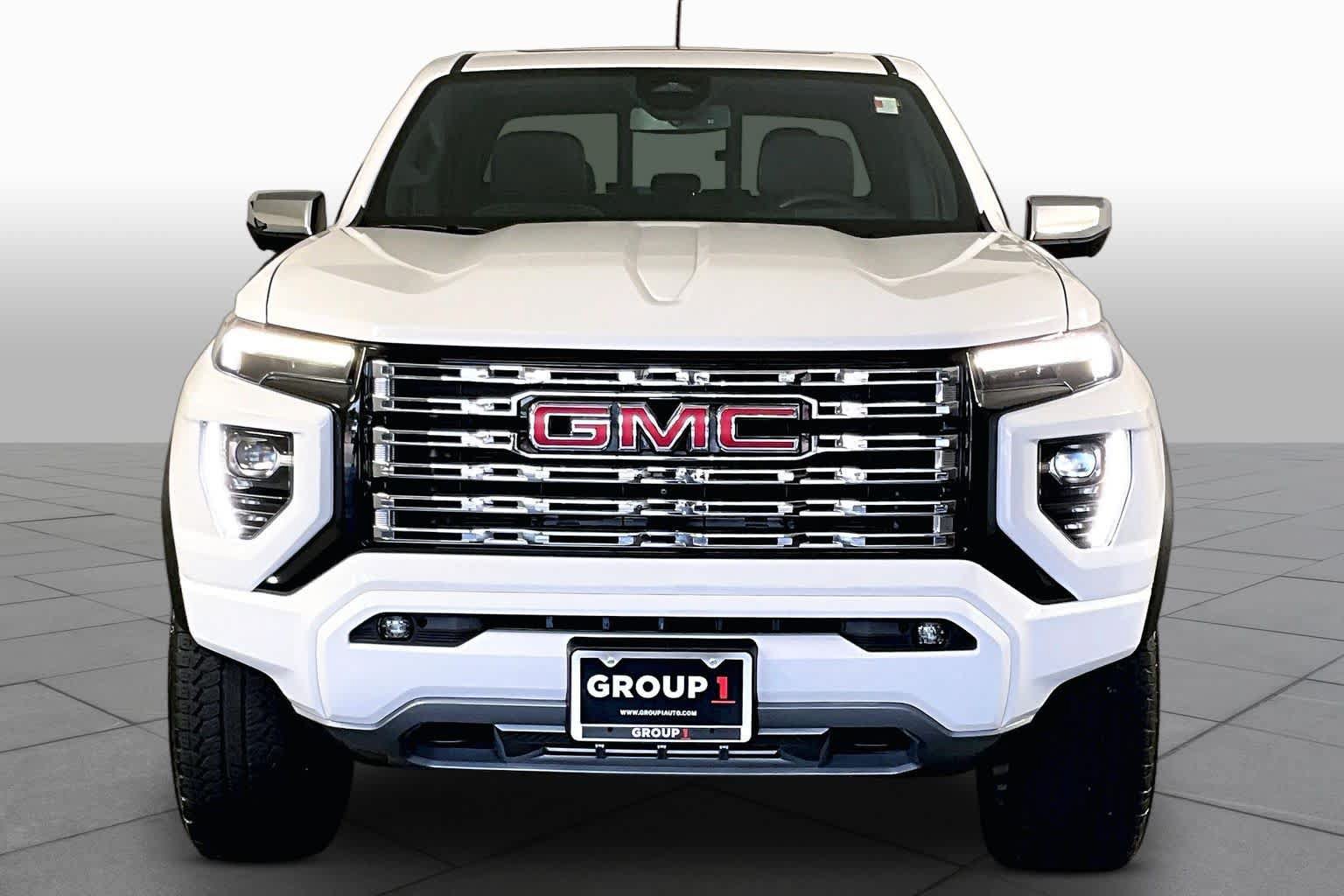 Certified 2024 GMC Canyon Denali AWD/4WD image 4