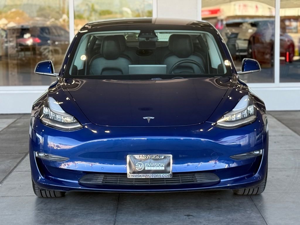 Used 2019 Tesla Model 3 Standard Range Plus image 4