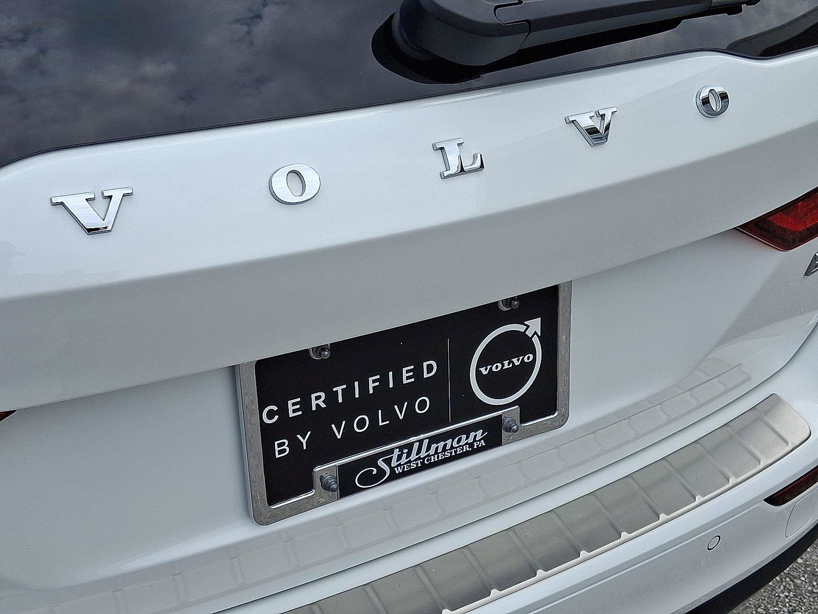 Certified 2024 Volvo V60 B5 Cross Country Plus w/ Protection Package Premier image 32