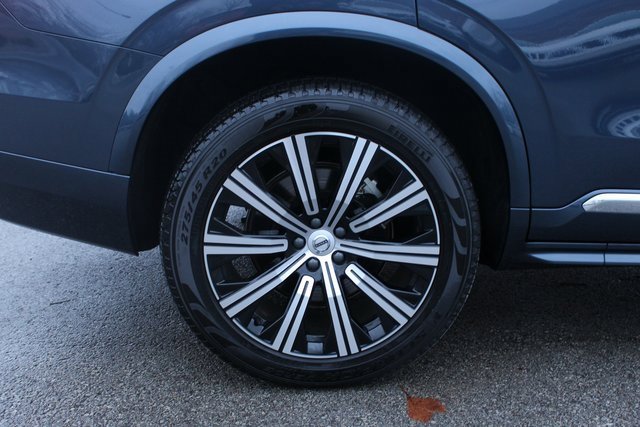 Used 2025 Volvo XC90 B5 Core image 33