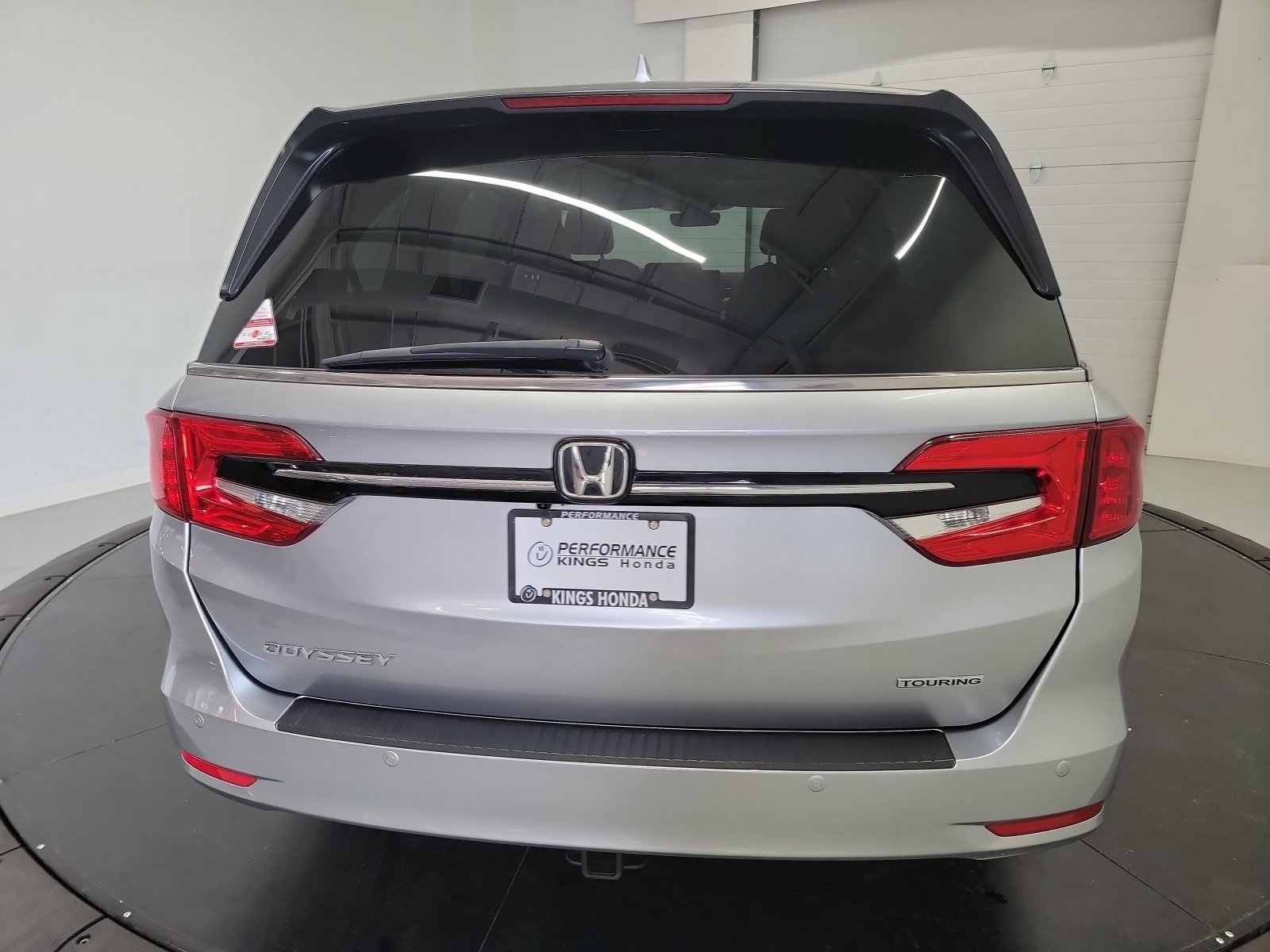 Certified 2023 Honda Odyssey Touring image 8