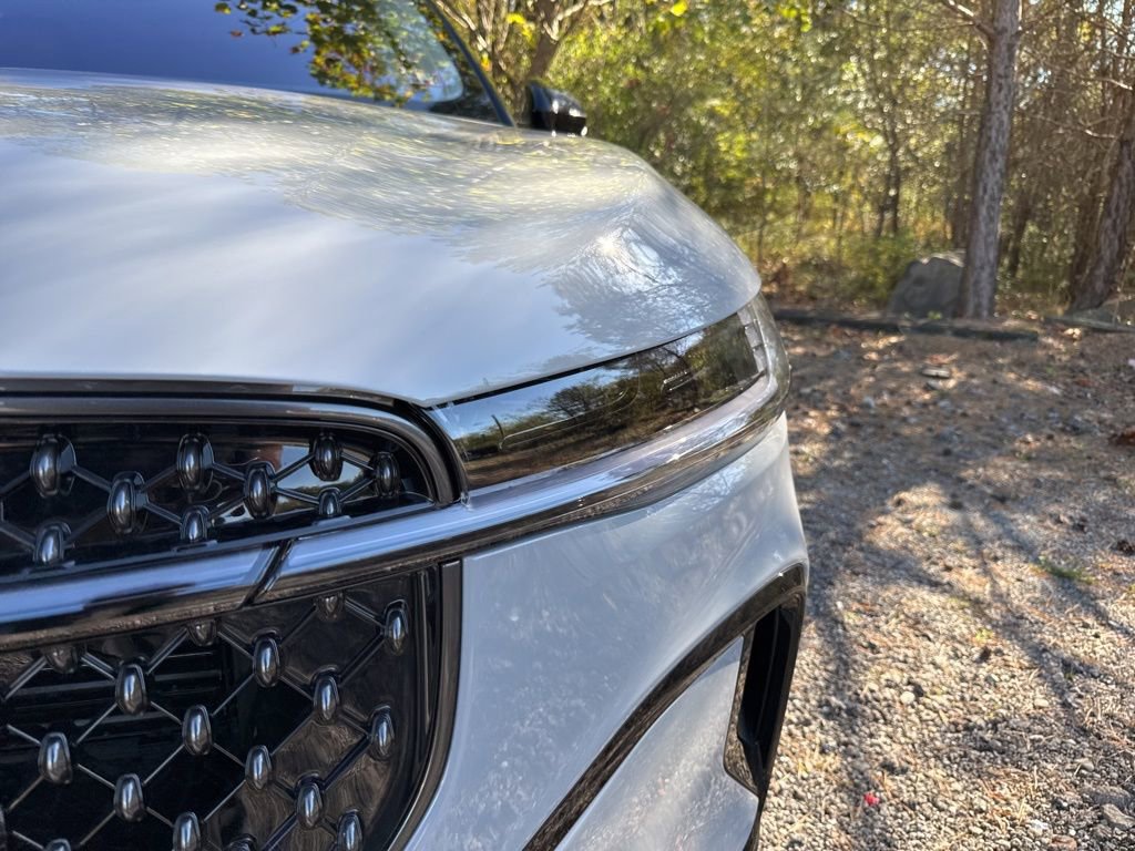 New 2026 Lincoln Nautilus Reserve w/ Jet Appearance Package image 3