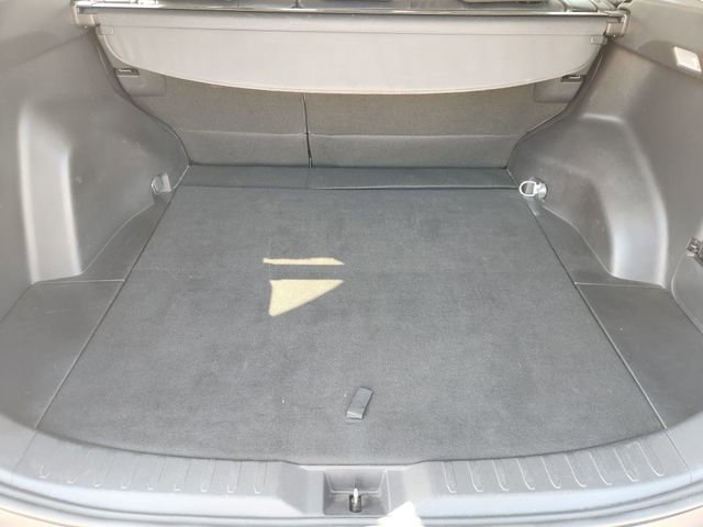 Used 2019 Toyota RAV4 XLE Premium image 23