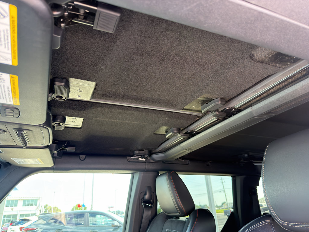 Used 2025 Ford Bronco Raptor AWD/4WD image 12