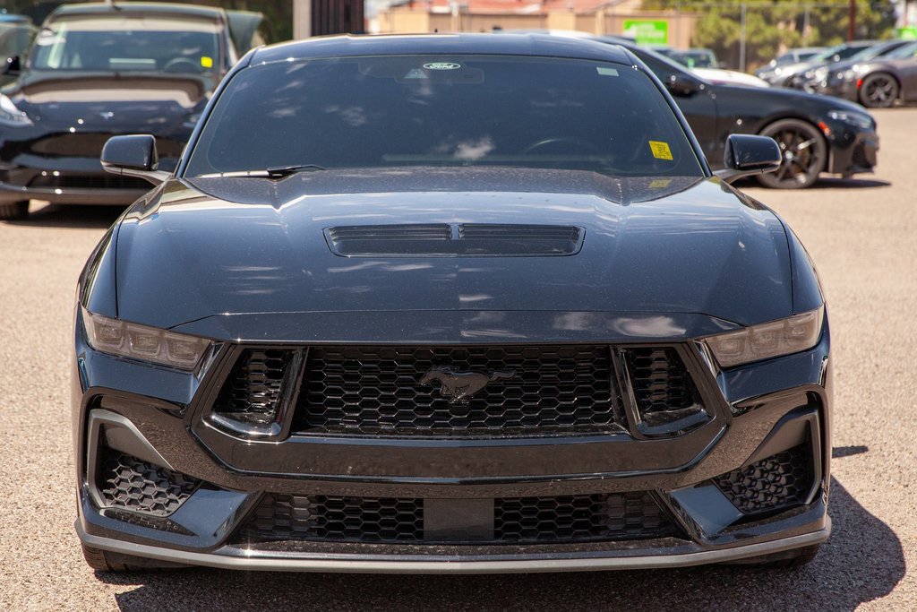 Used 2024 Ford Mustang GT Premium image 3