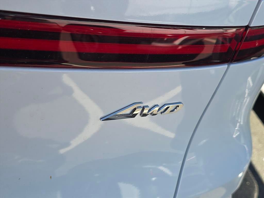 New 2026 Genesis GV70 2.5T Sport Prestige image 4