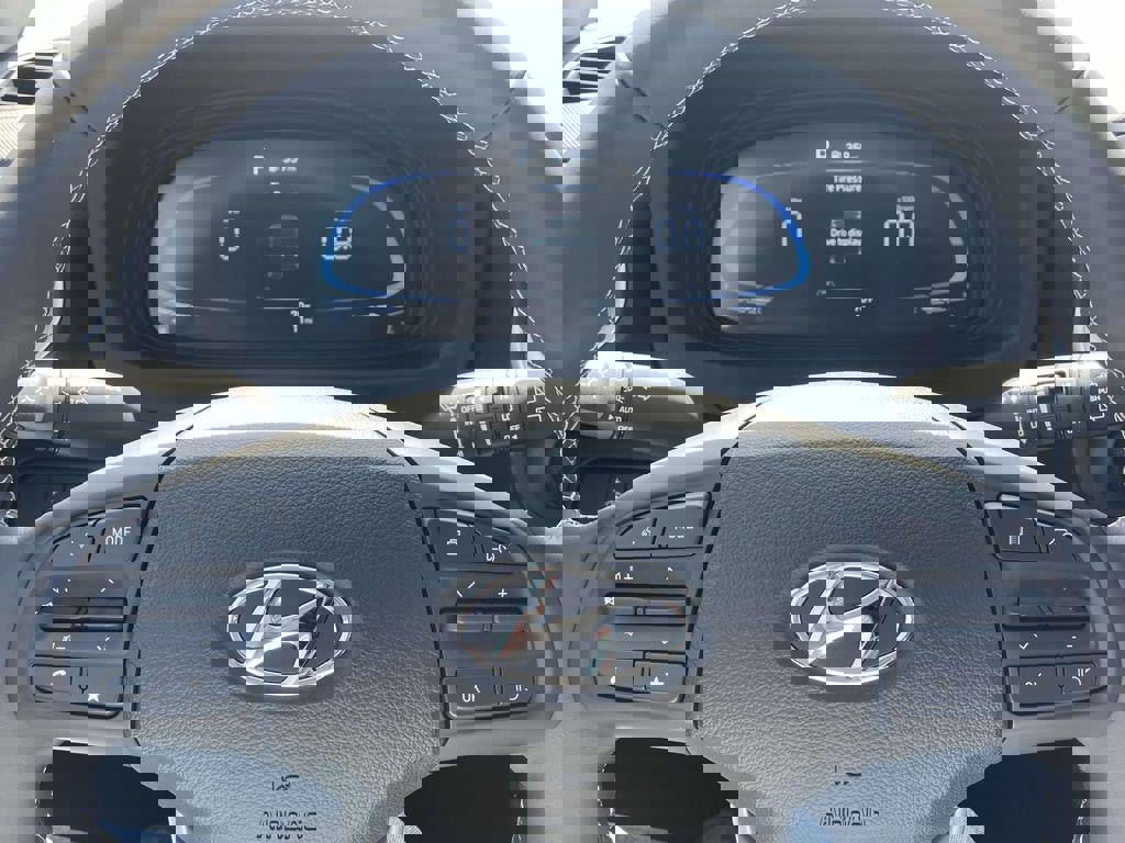 New 2026 Hyundai Venue SEL image 40