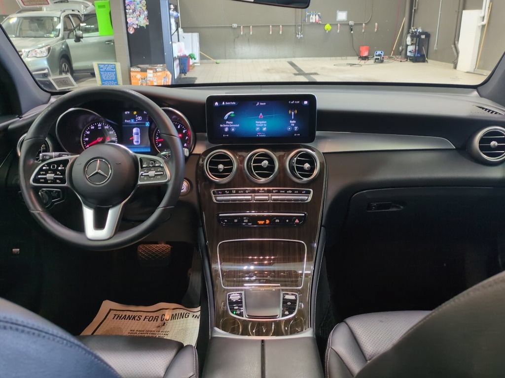 Used 2020 Mercedes-Benz GLC 300 4MATIC image 6